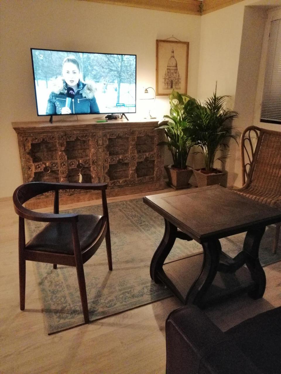 Entrez Apartment 1 Kosice Ngoại thất bức ảnh